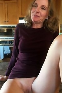 sensual plumper damsel providing passionate blowjob