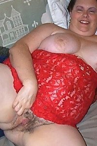 sensual expert exhibiting her curves in personal pose